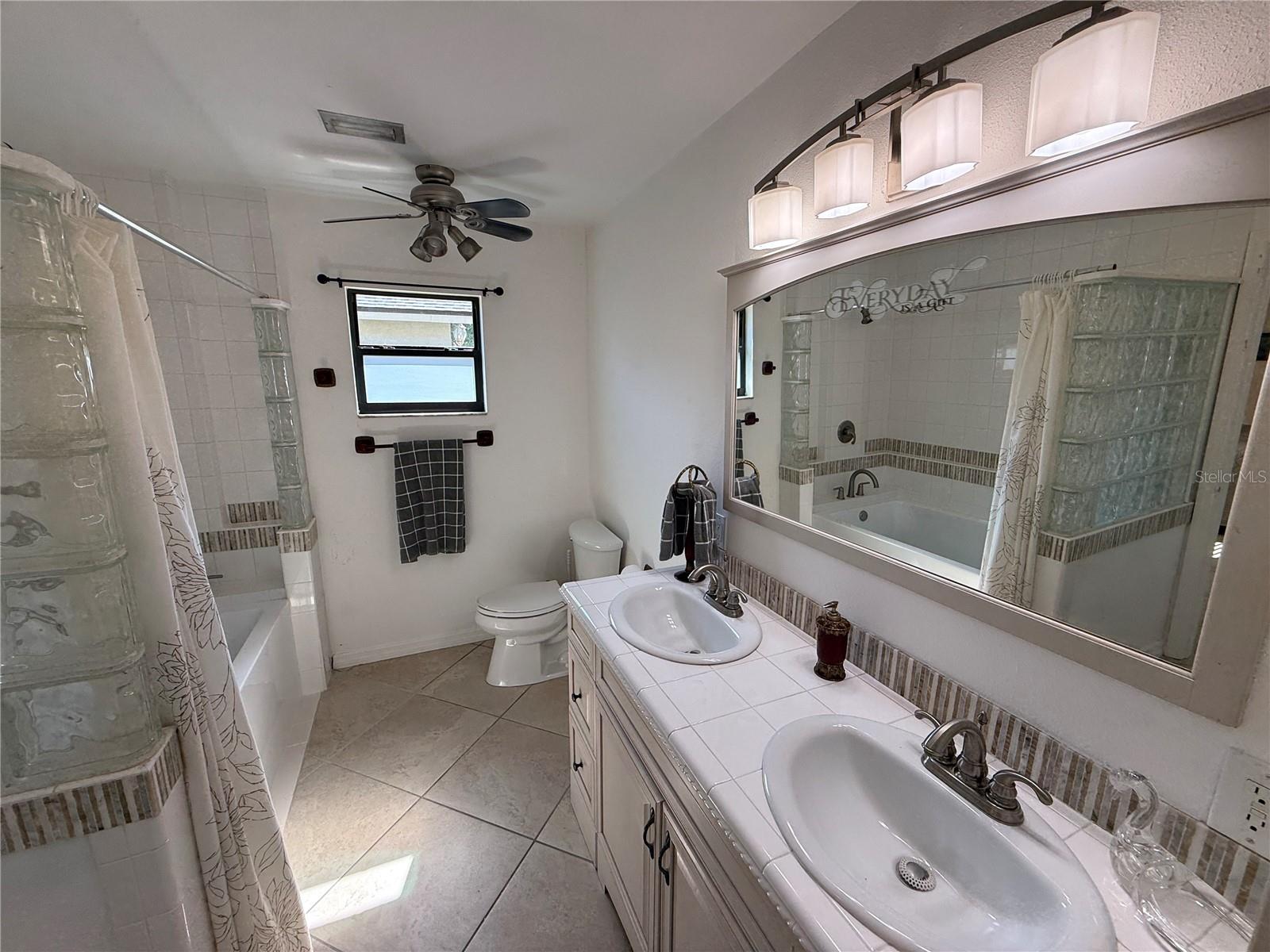 GEORGETOWNE - Residential Lease