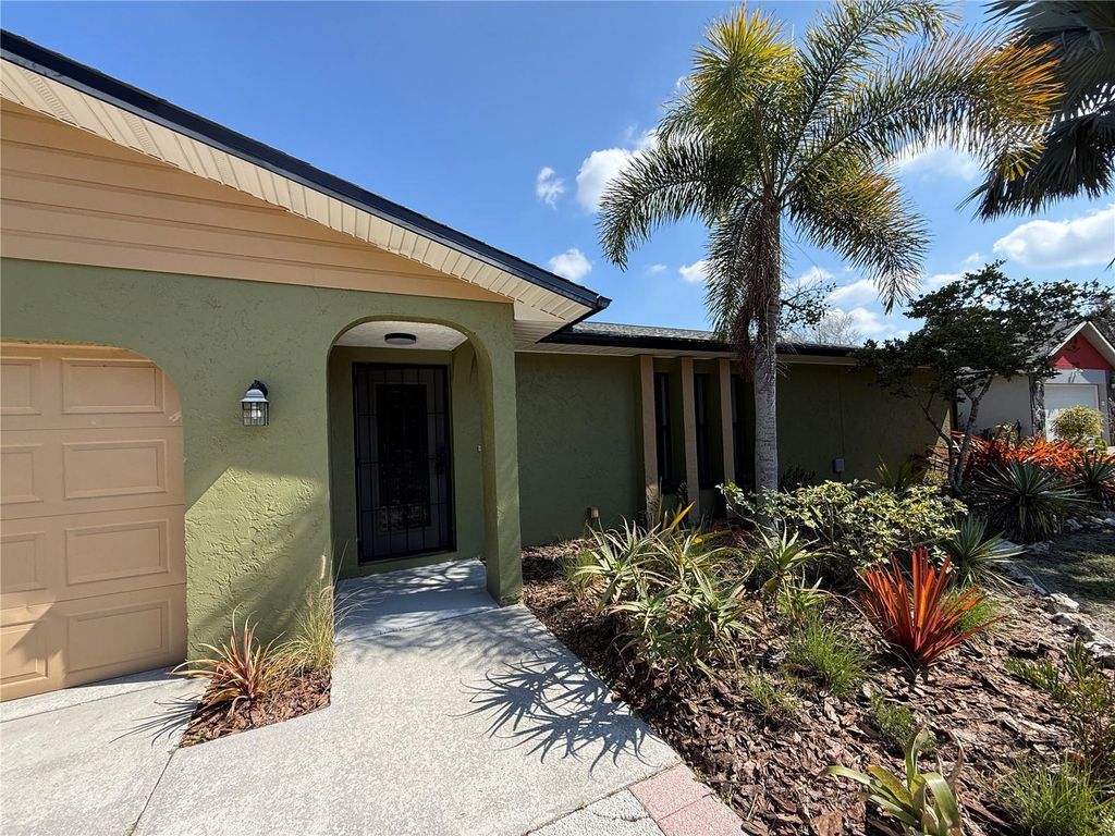 Photo of 1629 Georgetowne Boulevard, Sarasota, FL 34232 (MLS # A4682635)