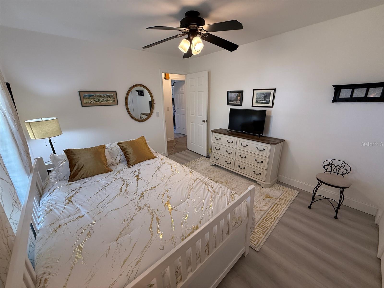 GEORGETOWNE - Residential Lease