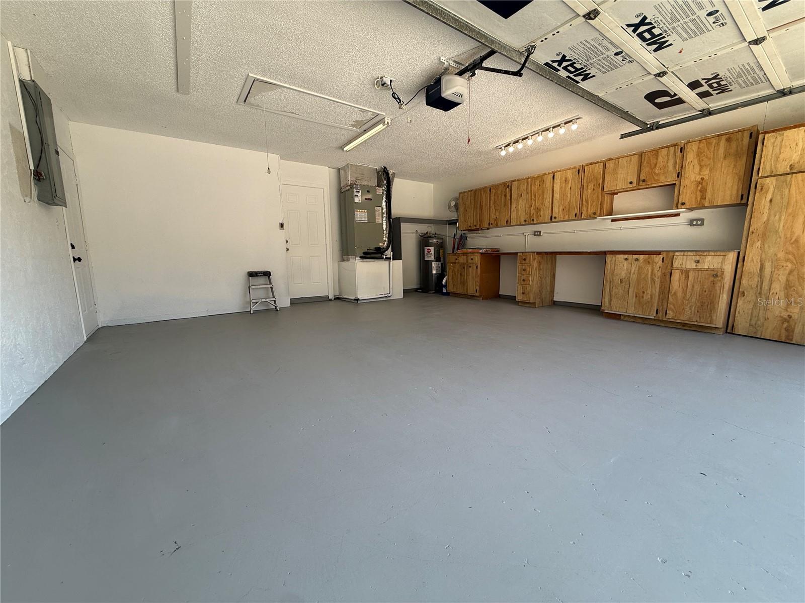 GEORGETOWNE - Residential Lease