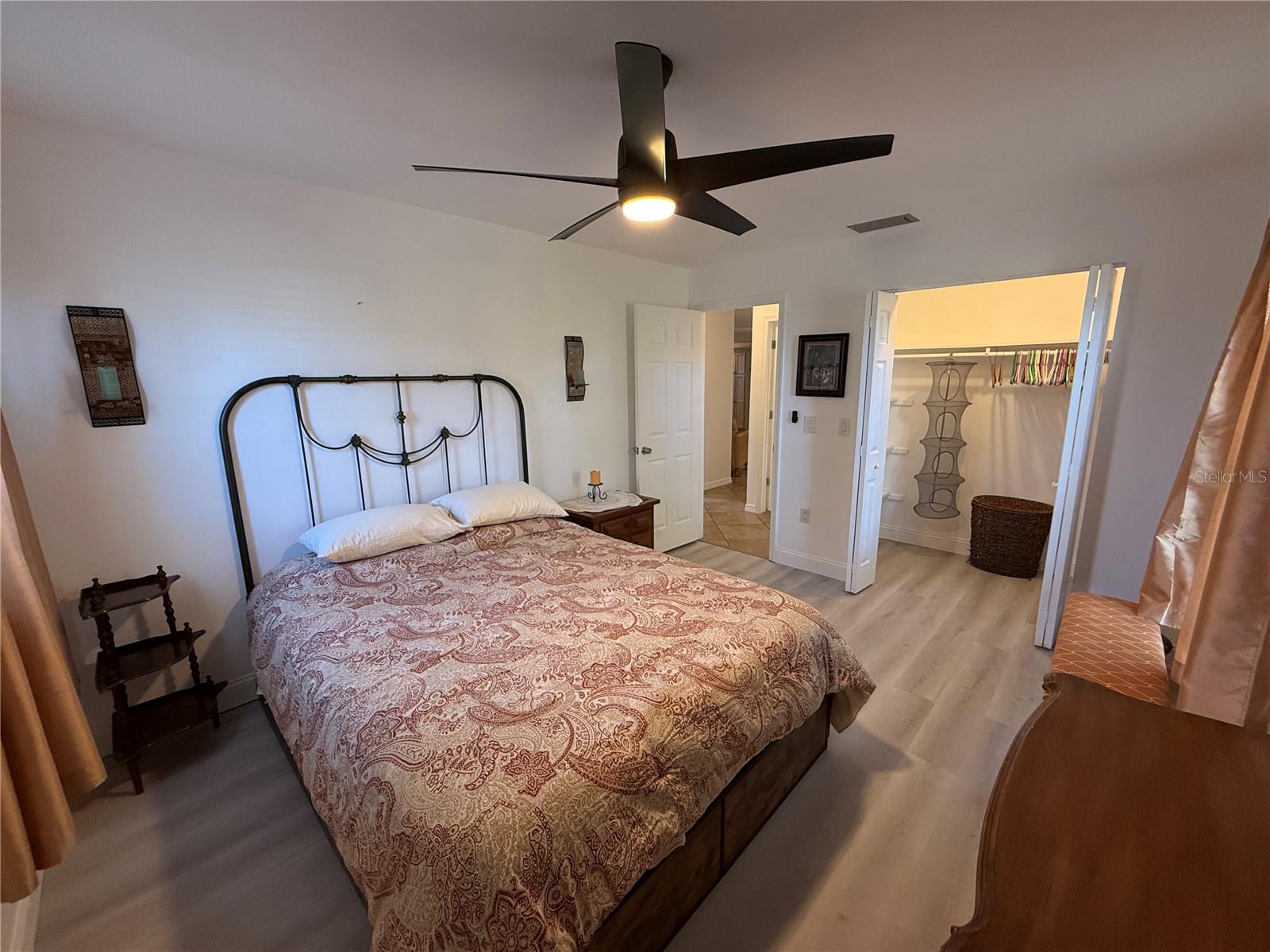 GEORGETOWNE - Residential Lease