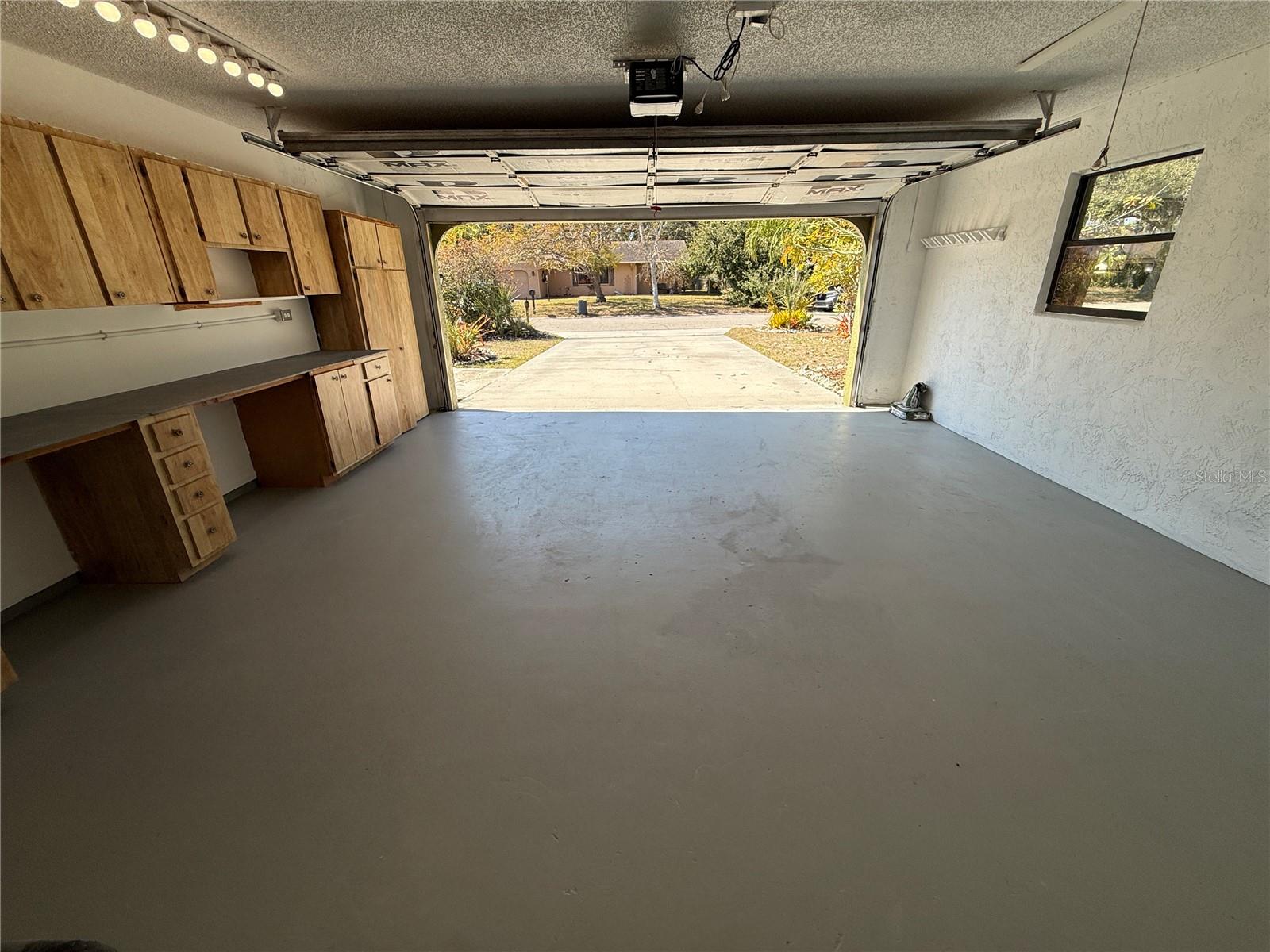 GEORGETOWNE - Residential Lease