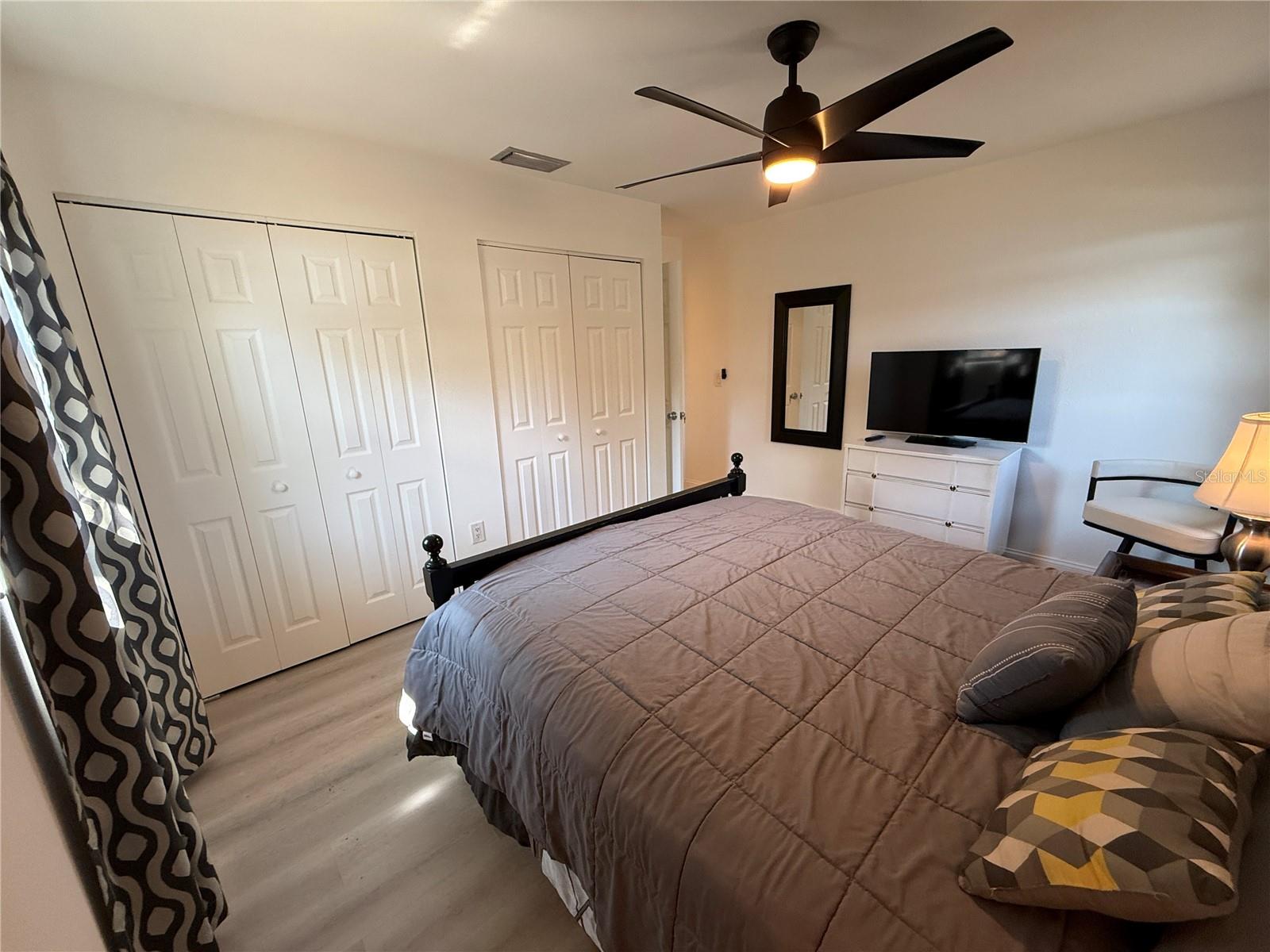 GEORGETOWNE - Residential Lease