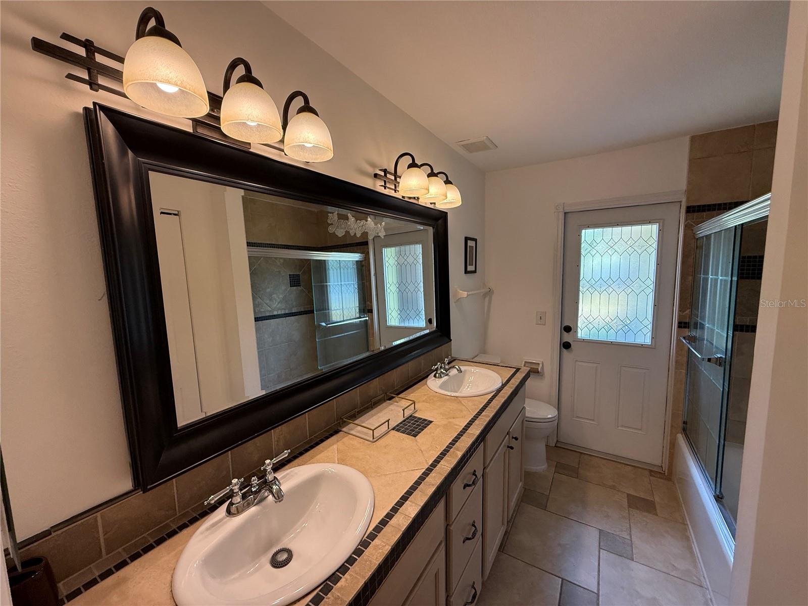 GEORGETOWNE - Residential Lease