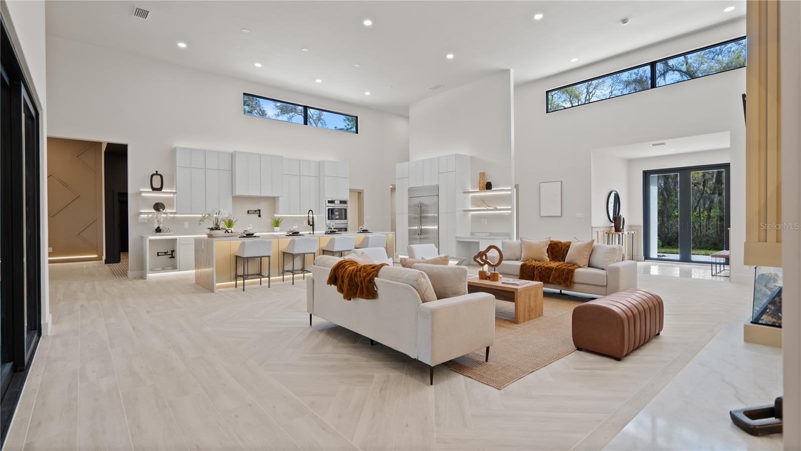 TALIS CROSSING - Residential