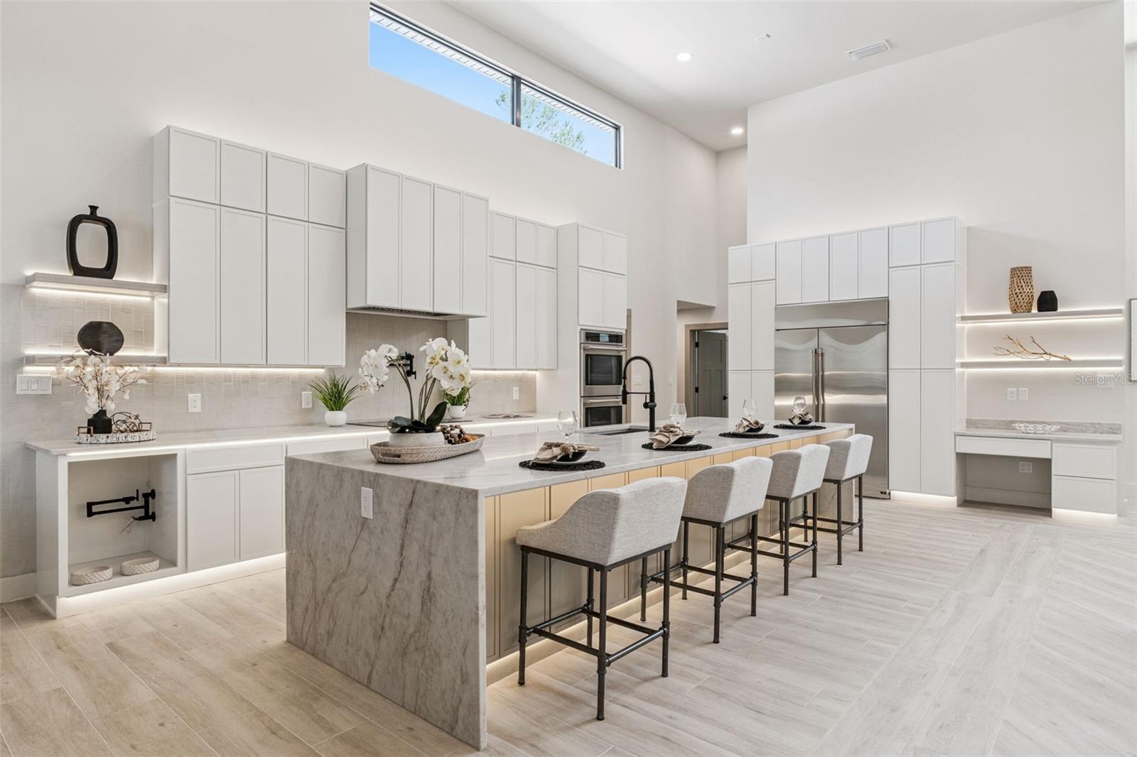 TALIS CROSSING - Residential