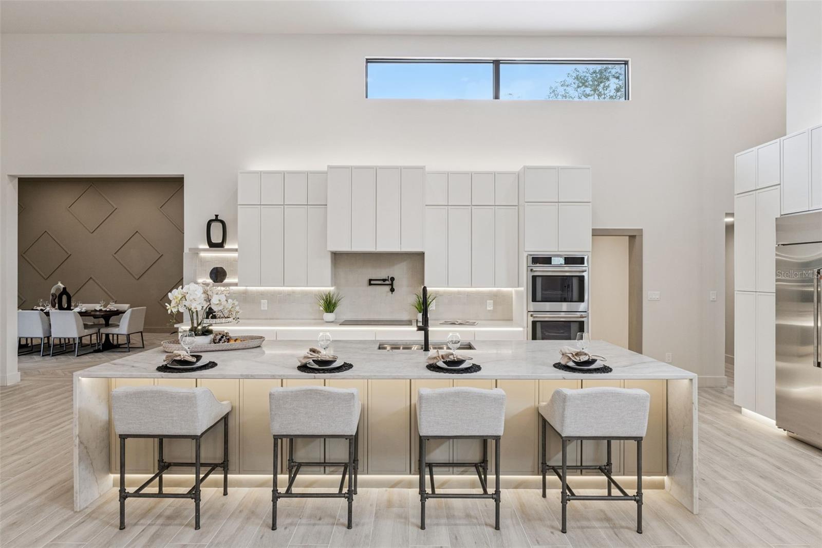 TALIS CROSSING - Residential