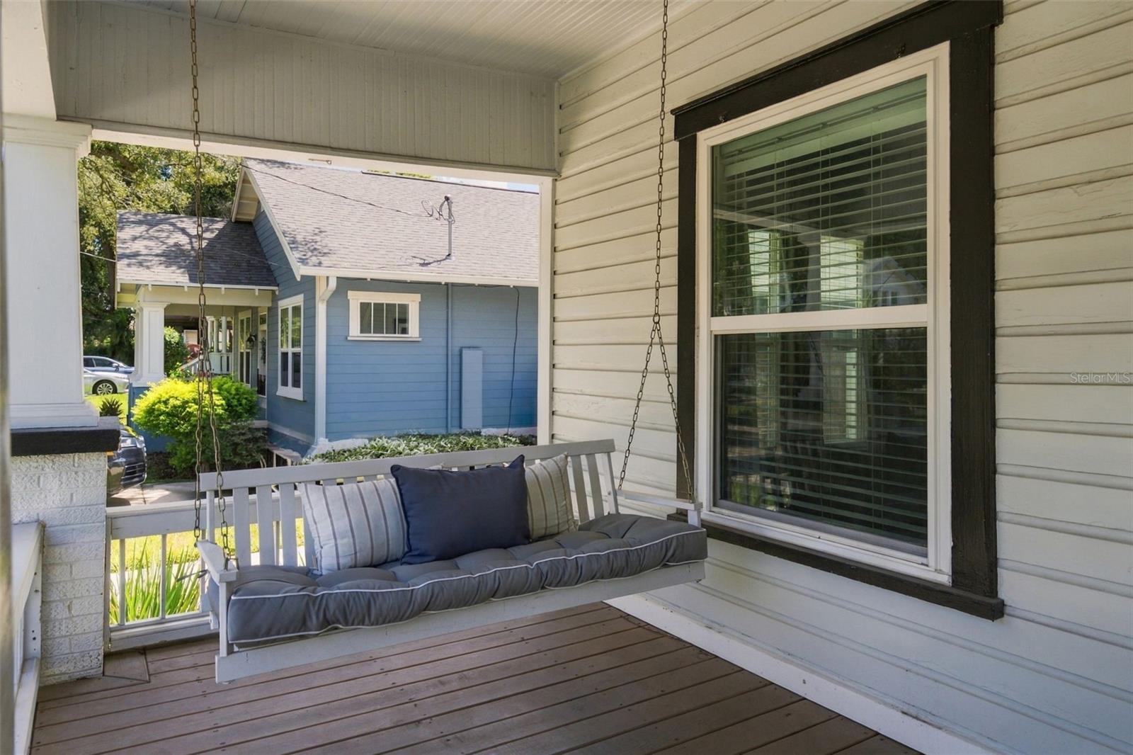 109 E JEAN STREET