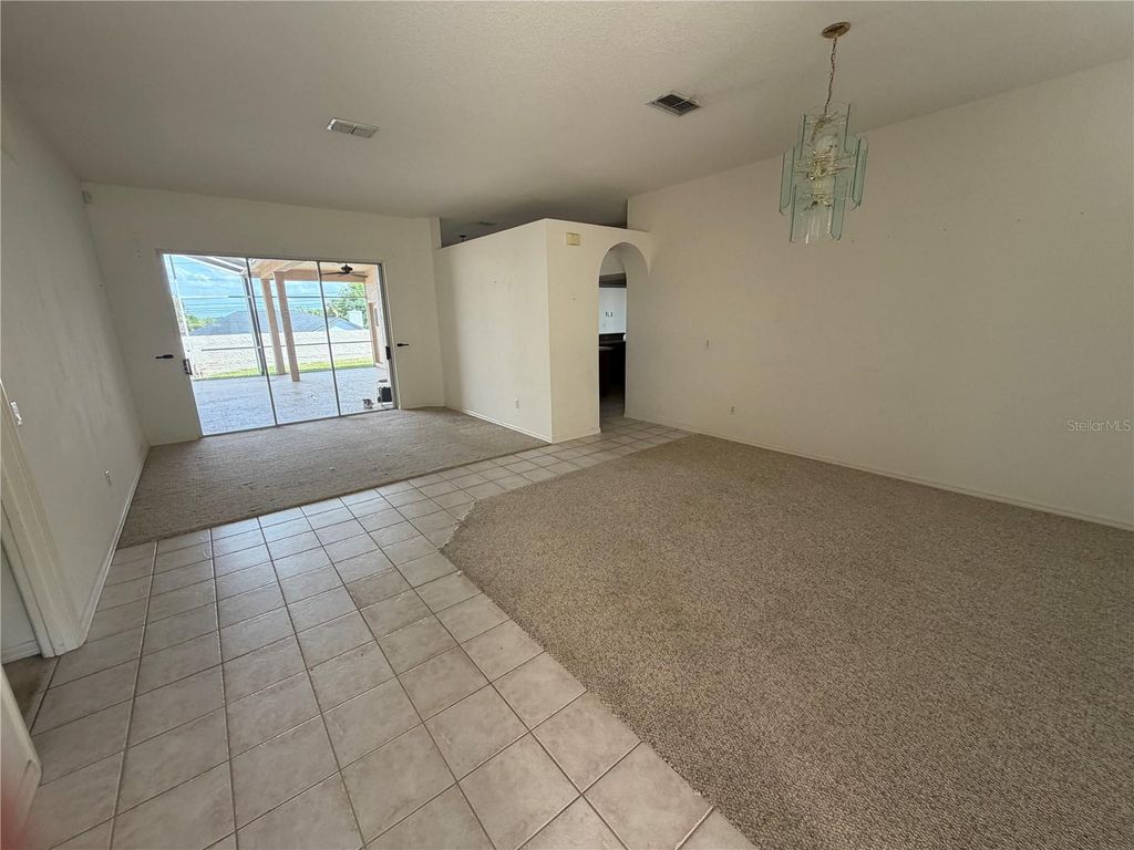 Photo of 7841 Belvoir Drive, Orlando, FL 32835 (MLS # O6397954)