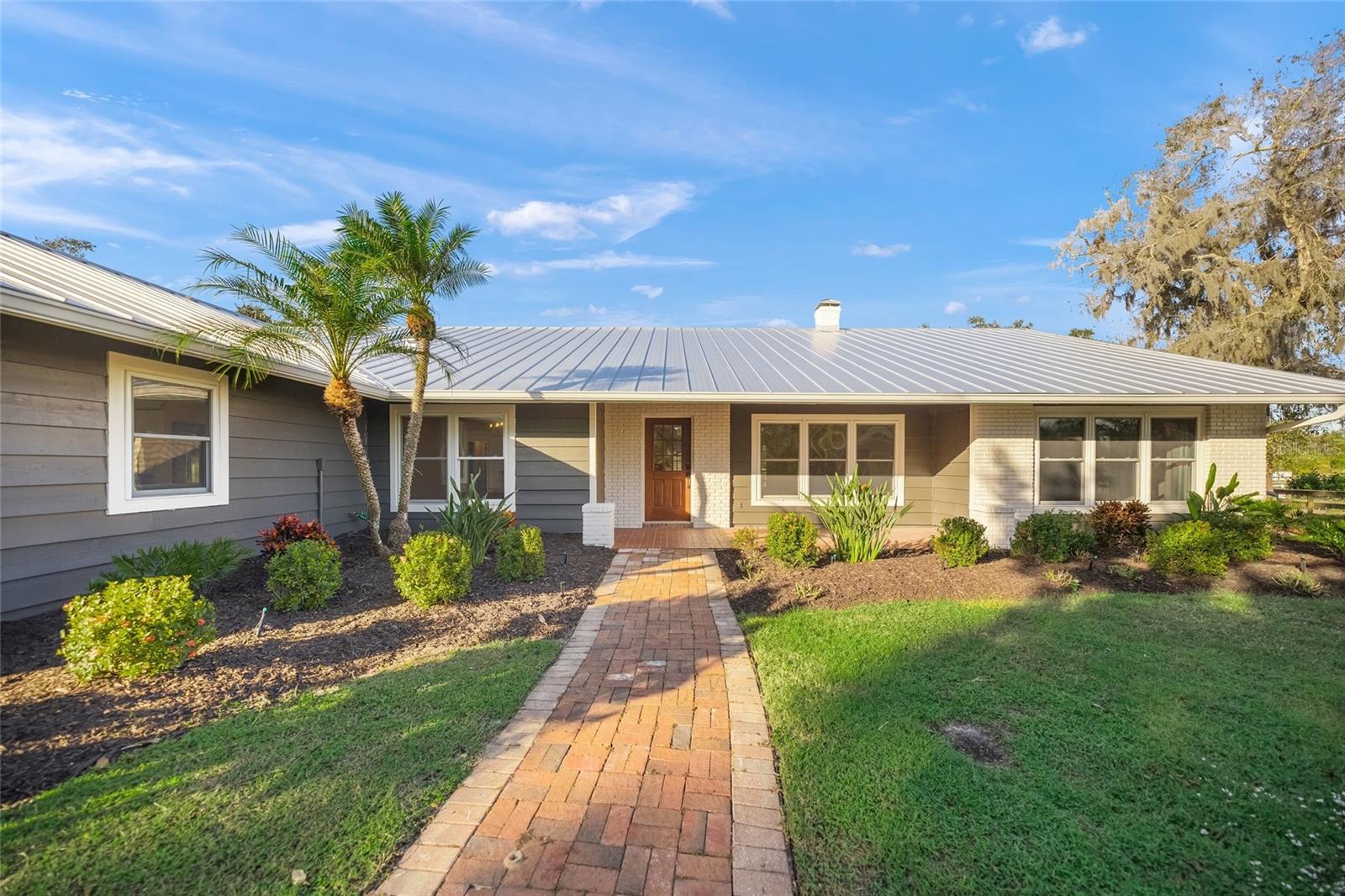 SADDLE CREEK - Residential