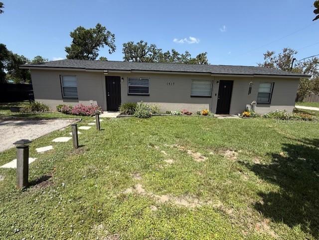 Very nice clean open living room and kitchen. Well water and lawn care is included. Convenient location close to major roads shopping and restaurants. Minutes from 1-4. Quiet area at the end off the st. Call Darlene for details and showings.