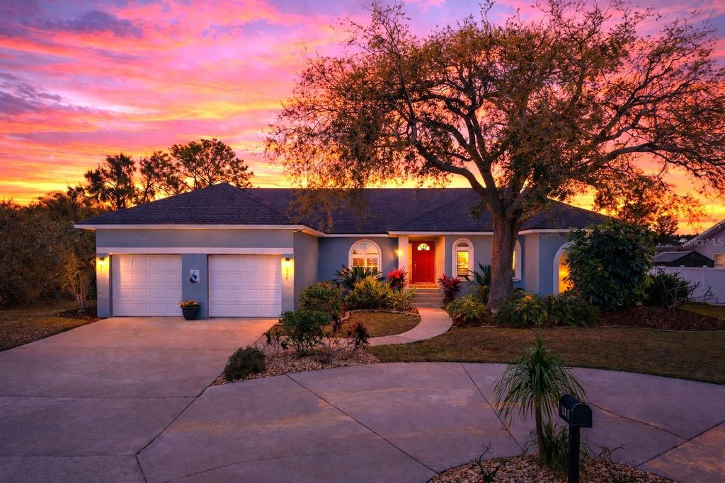 Photo of 846 Birdie Way, Apollo Beach, FL 33572 (MLS # TB8480609)