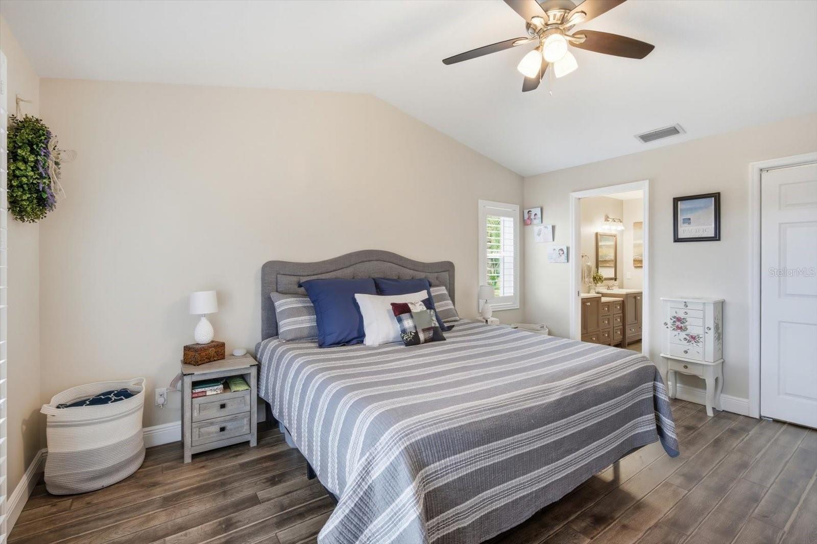 A RESUB OF A POR OF APOLLO - Residential