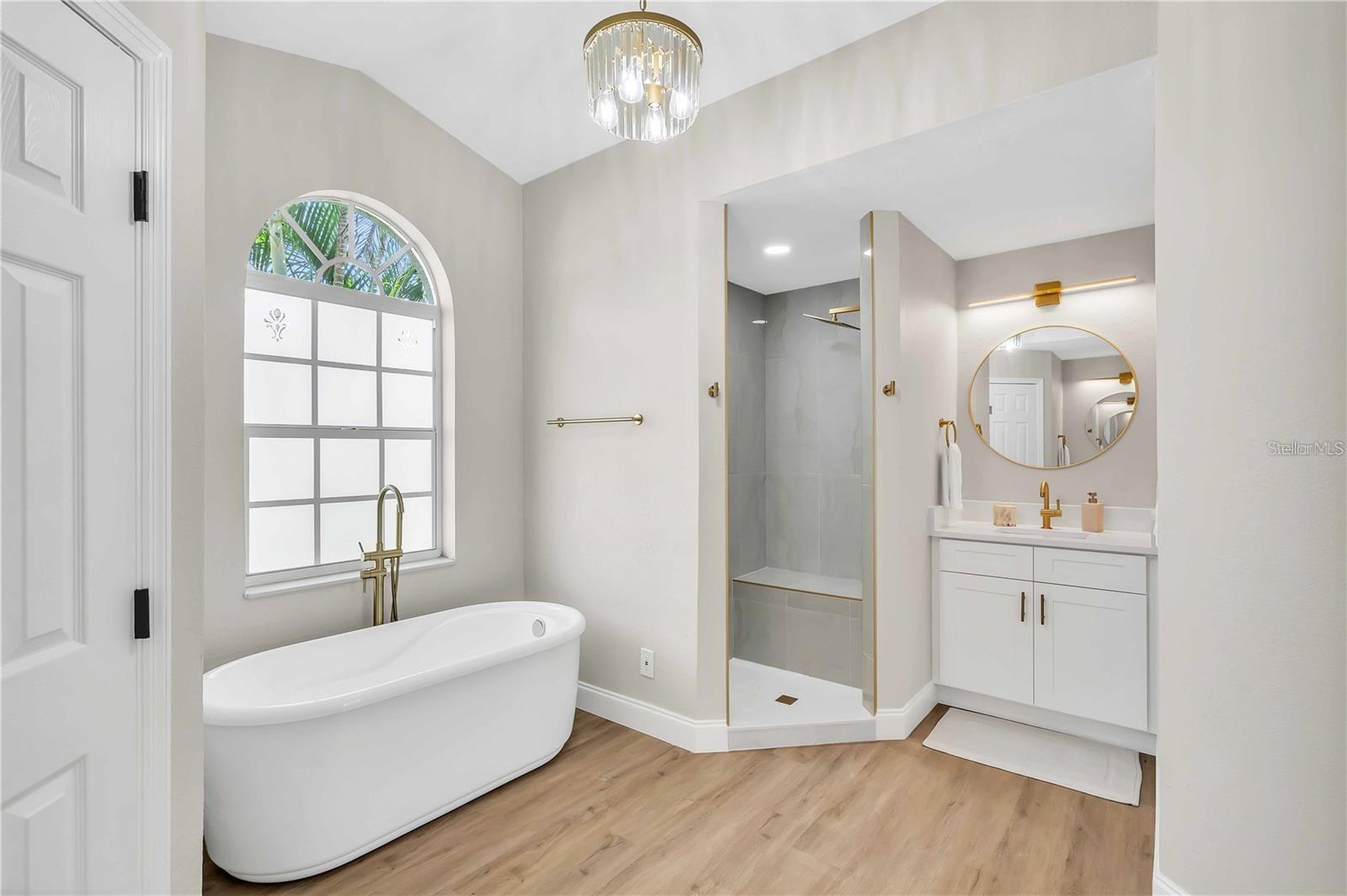 ROTONDA WEST BROADMOOR - Residential