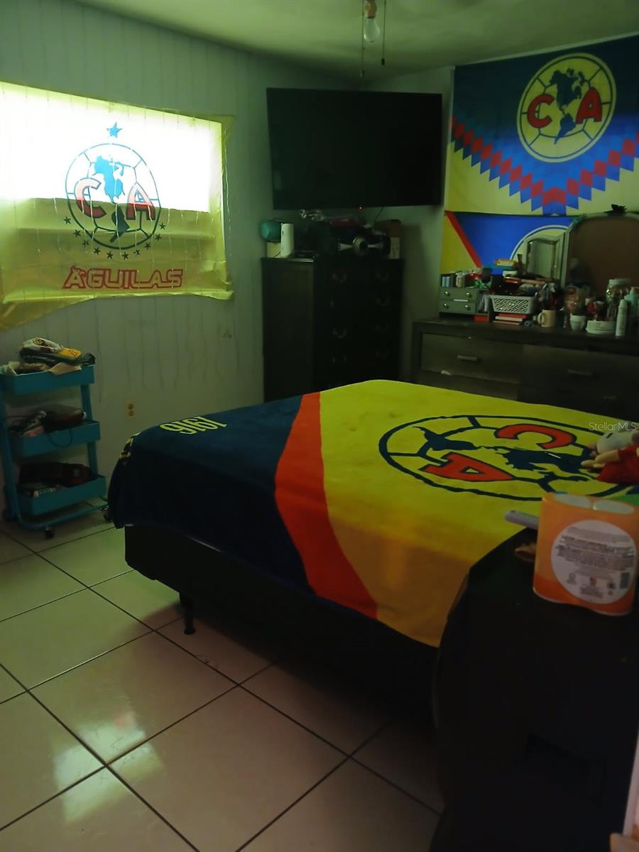 HIBISCUS GARDENS - Residential Income