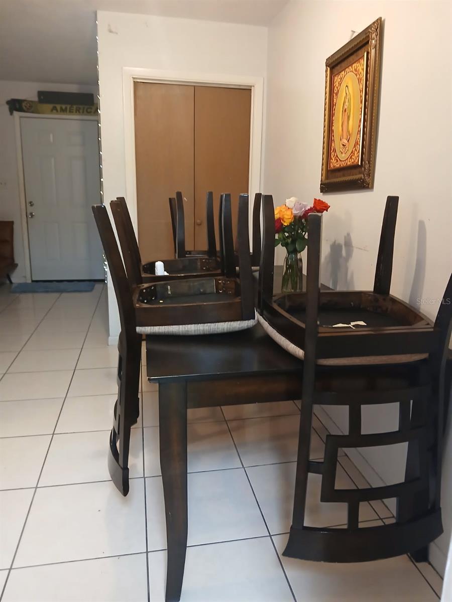 HIBISCUS GARDENS - Residential Income