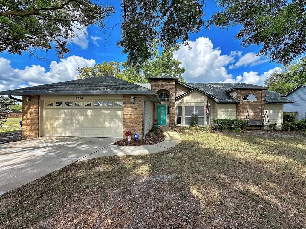 Photo of 1681 E Spring Ridge Circle, Winter Garden, FL 34787 (MLS # B4902258)
