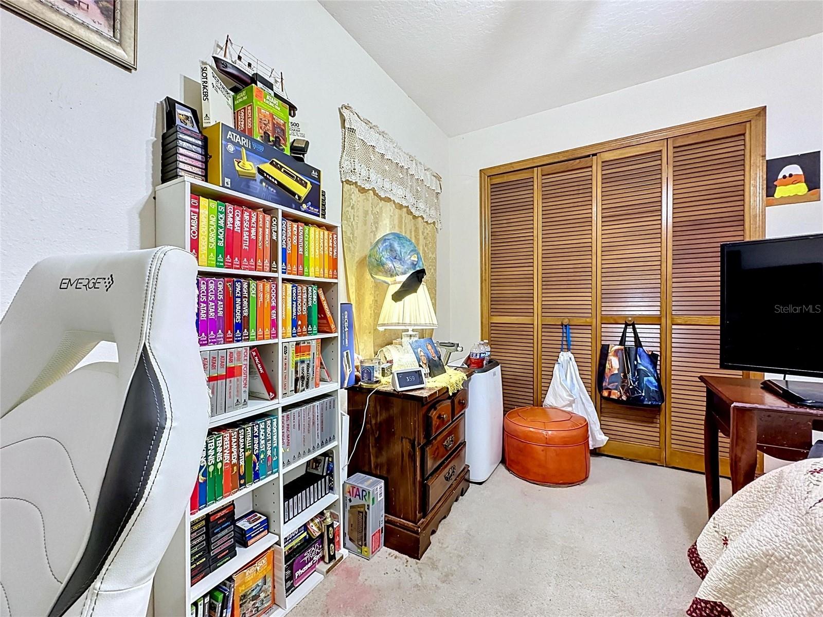CROWN POINT SPGS - Residential