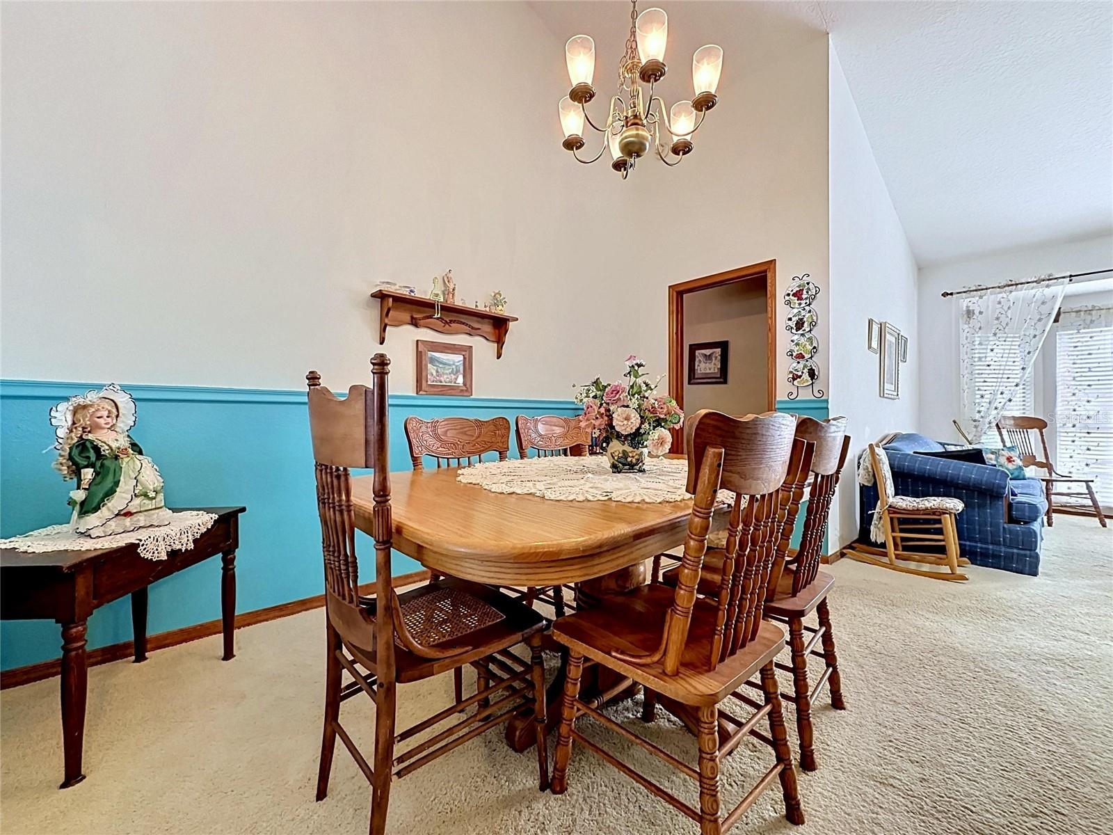CROWN POINT SPGS - Residential