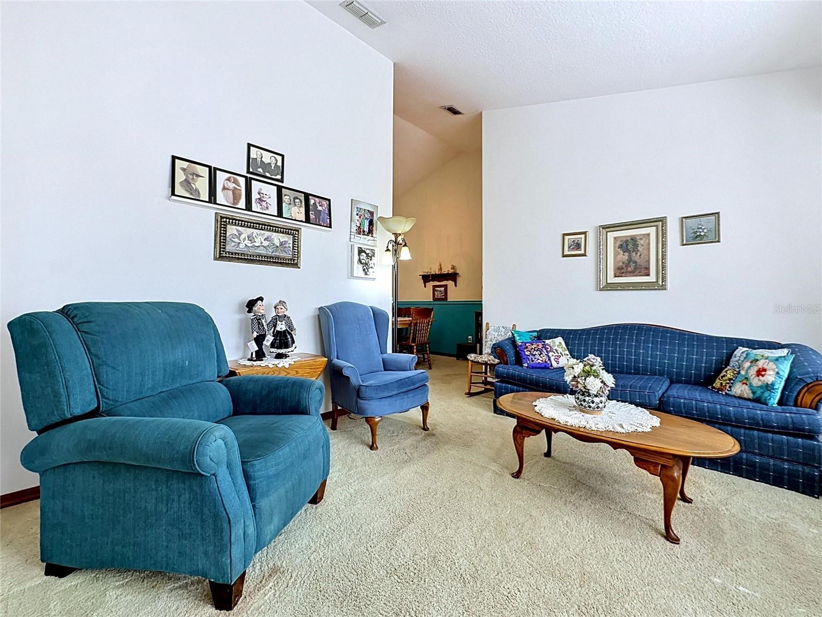 CROWN POINT SPGS - Residential