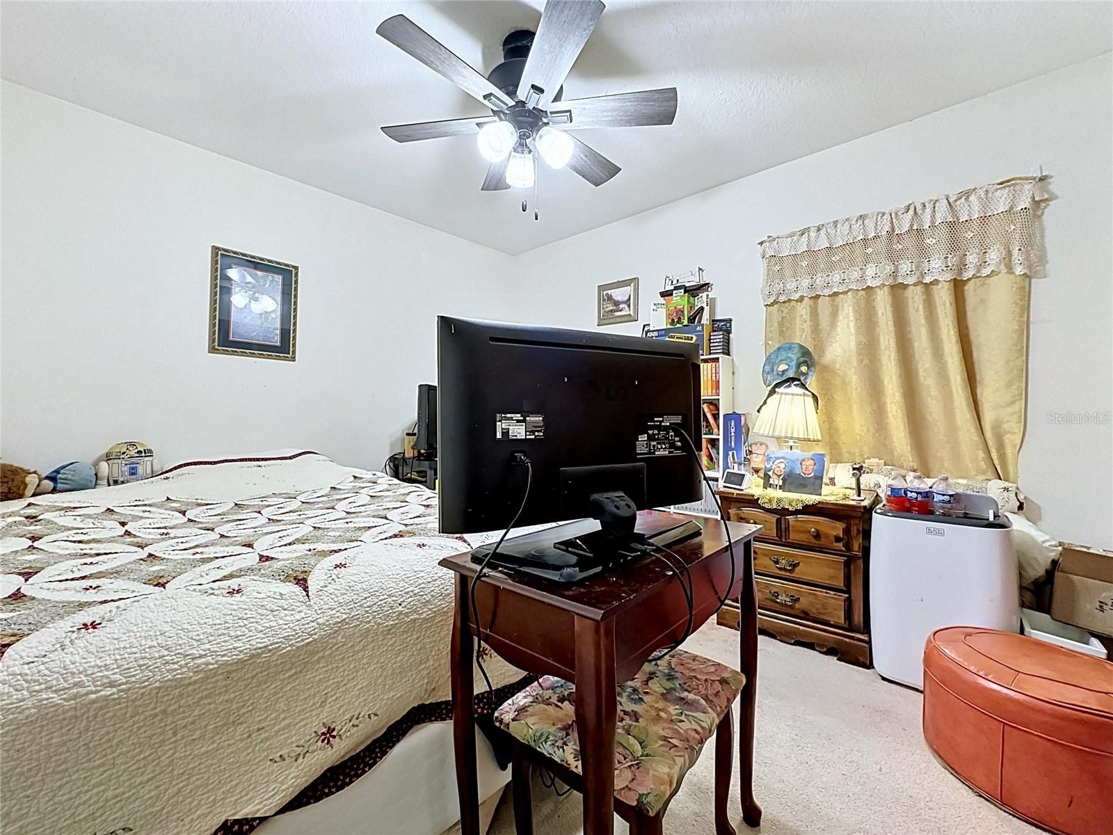 CROWN POINT SPGS - Residential