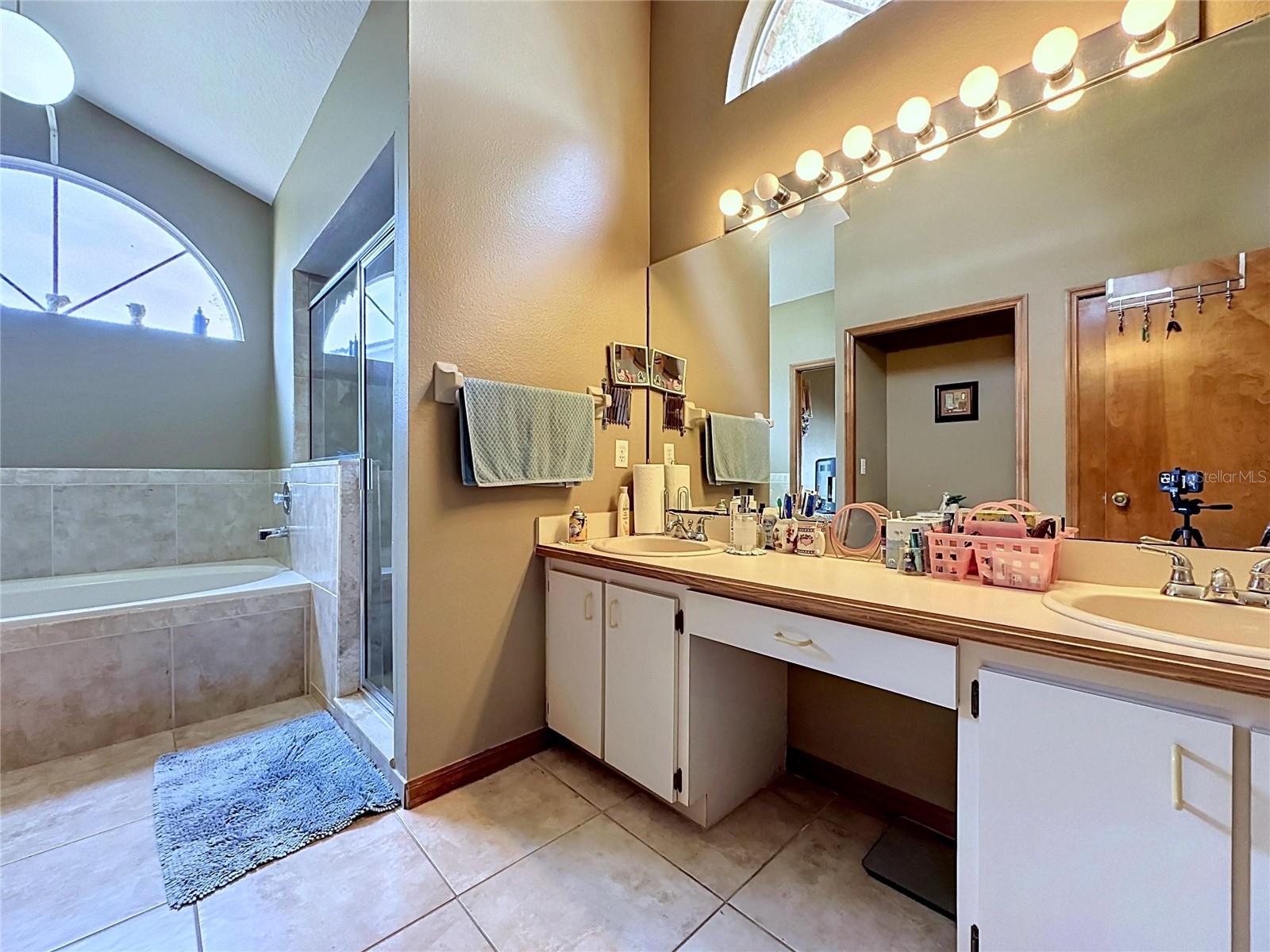CROWN POINT SPGS - Residential