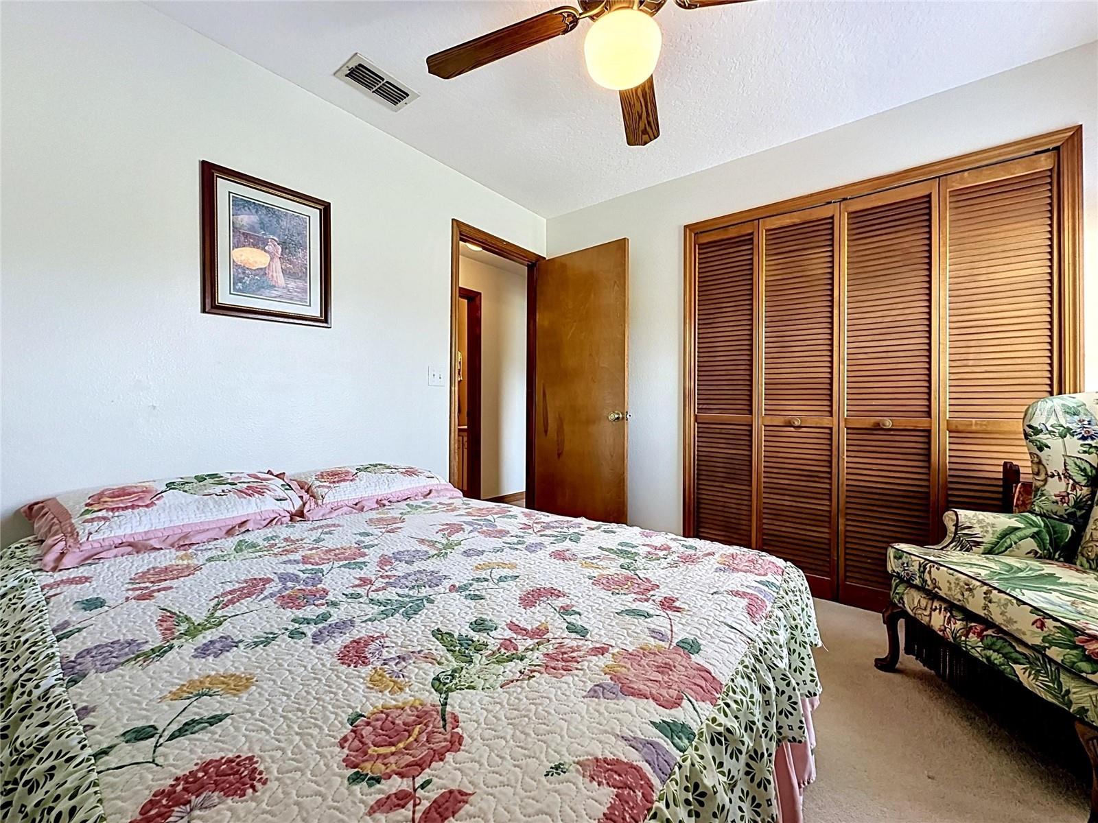 CROWN POINT SPGS - Residential