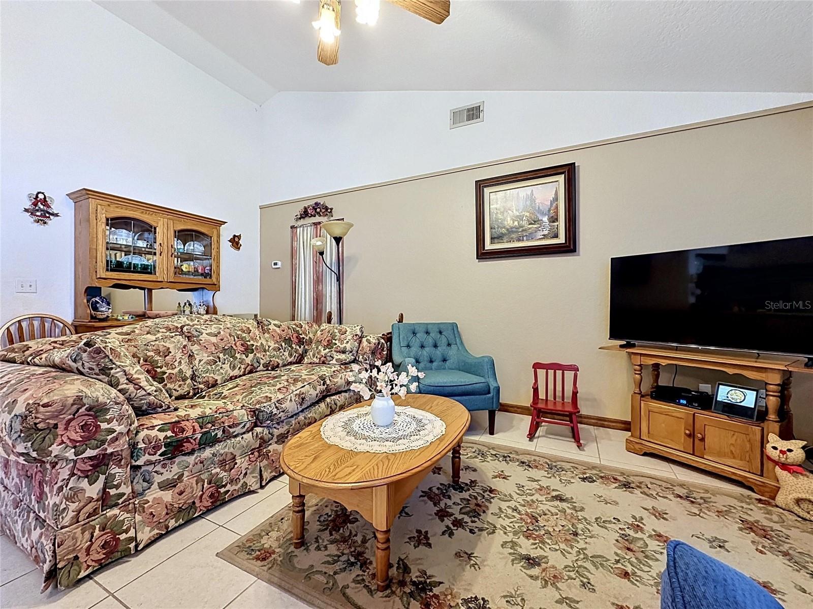 CROWN POINT SPGS - Residential
