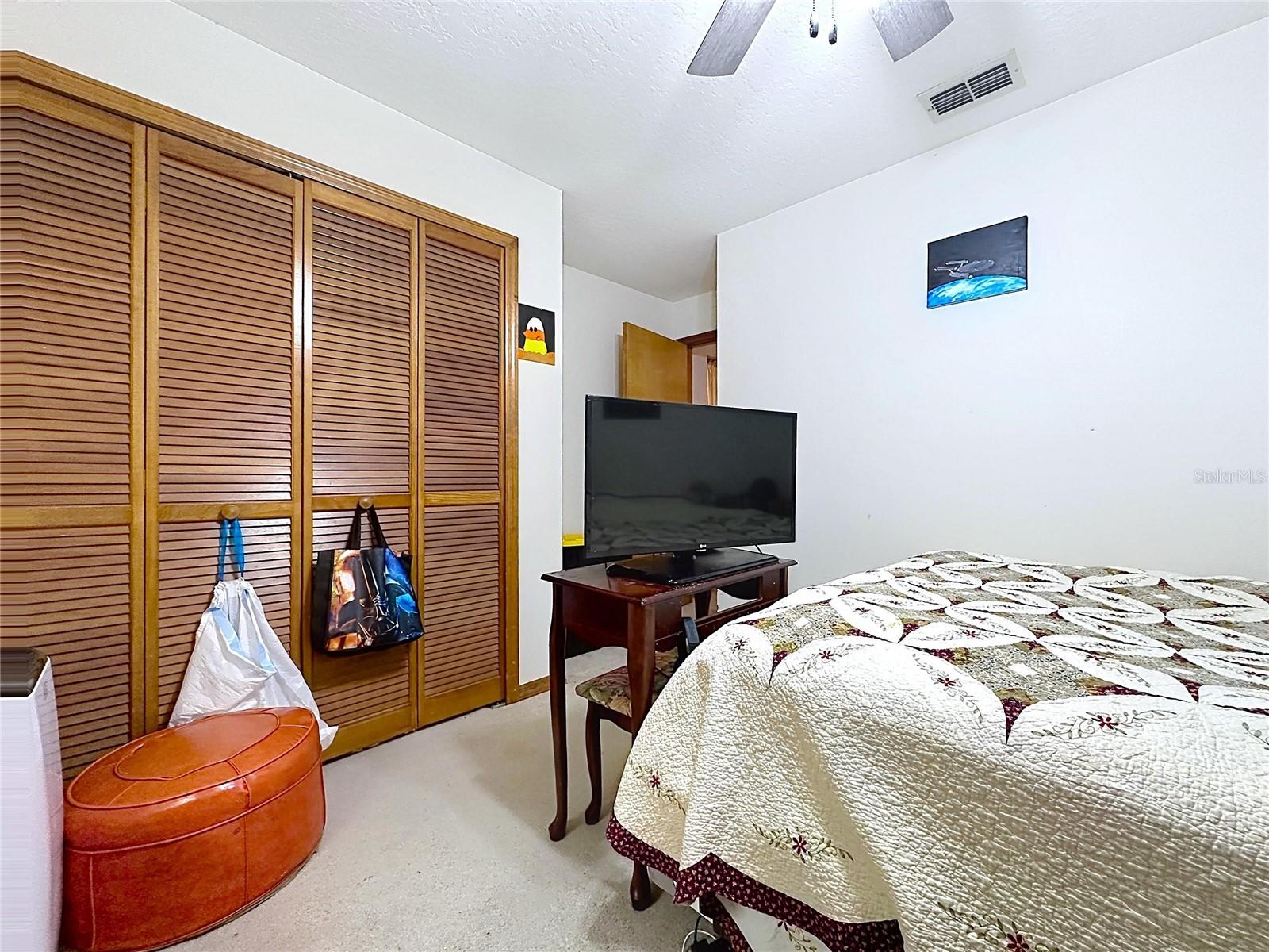 CROWN POINT SPGS - Residential