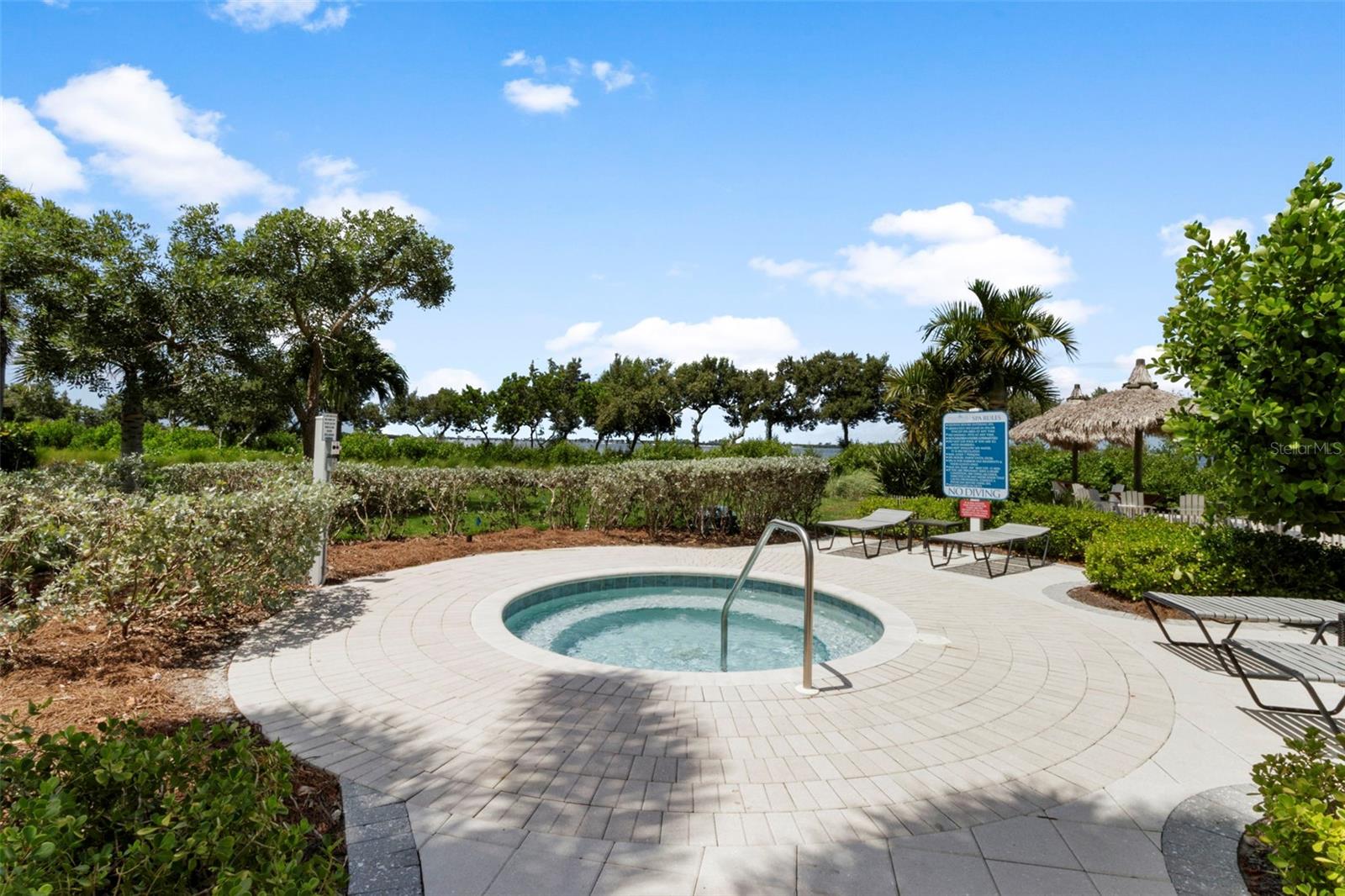 MANGROVE WALK ON HARBOUR ISLE PH 30 - Residential