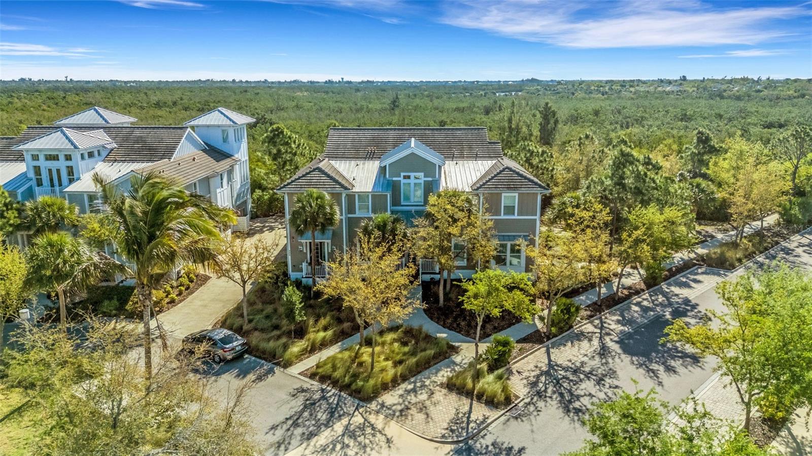 MANGROVE WALK ON HARBOUR ISLE PH 30 - Residential