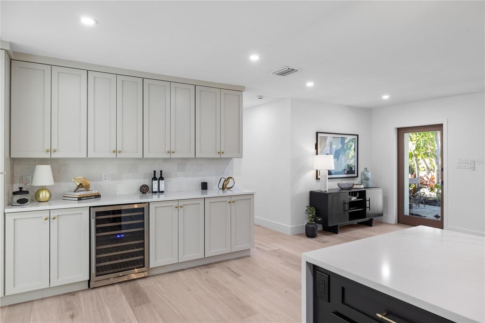 SAN REMO ESTATES - Residential