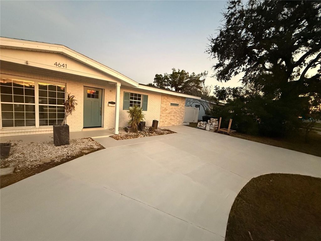 Photo of 4641 Shore Acres Boulevard NE, St Petersburg, FL 33703 (MLS # O6379806)