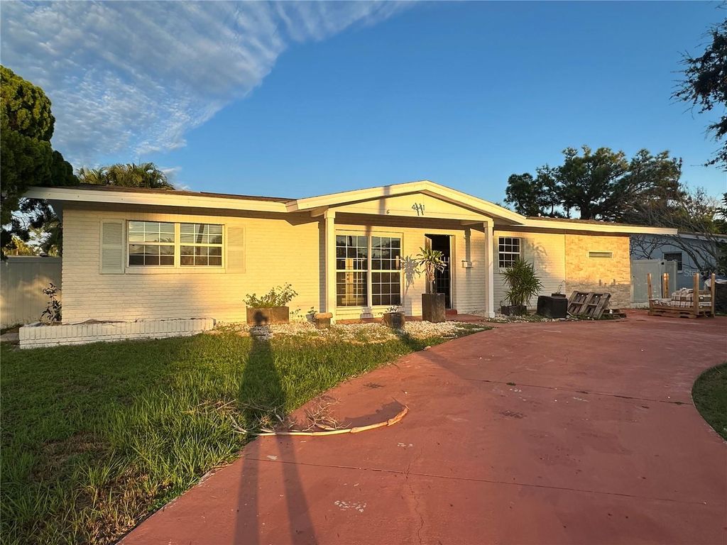 Photo of 4641 Shore Acres Boulevard NE, St Petersburg, FL 33703 (MLS # O6379806)