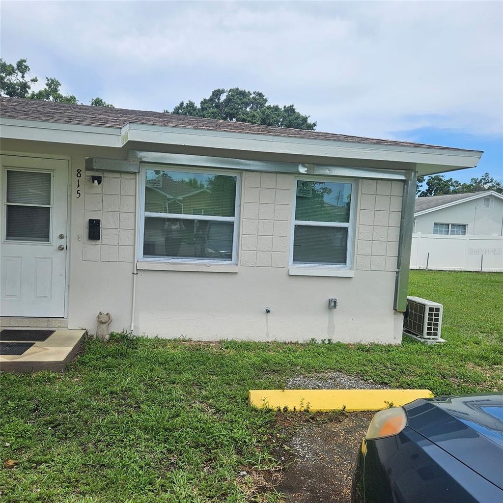 Photo of 815 10th Street NW, Largo, FL 33770 (MLS # TB8471264)