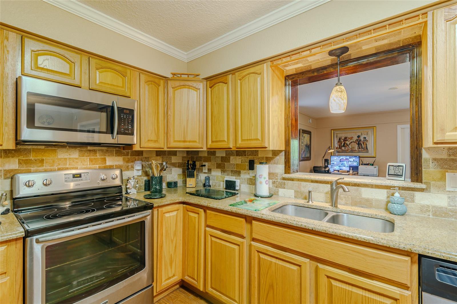 MEADOWBROOK RANCHES - Residential