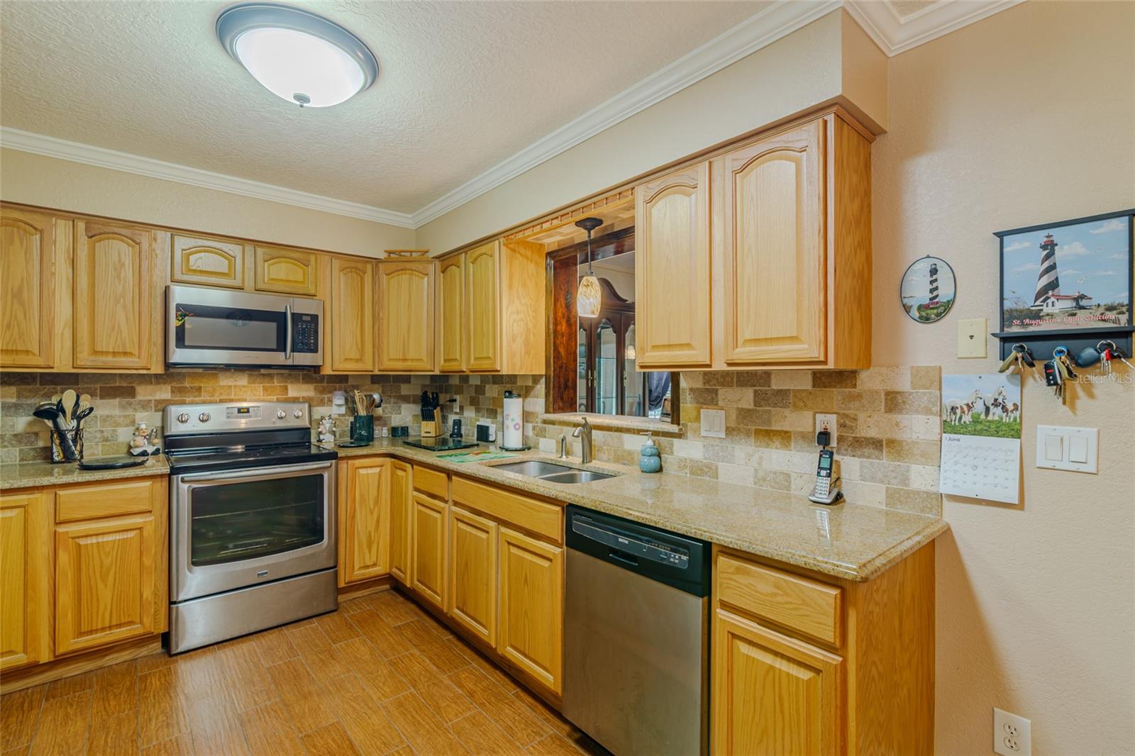 MEADOWBROOK RANCHES - Residential