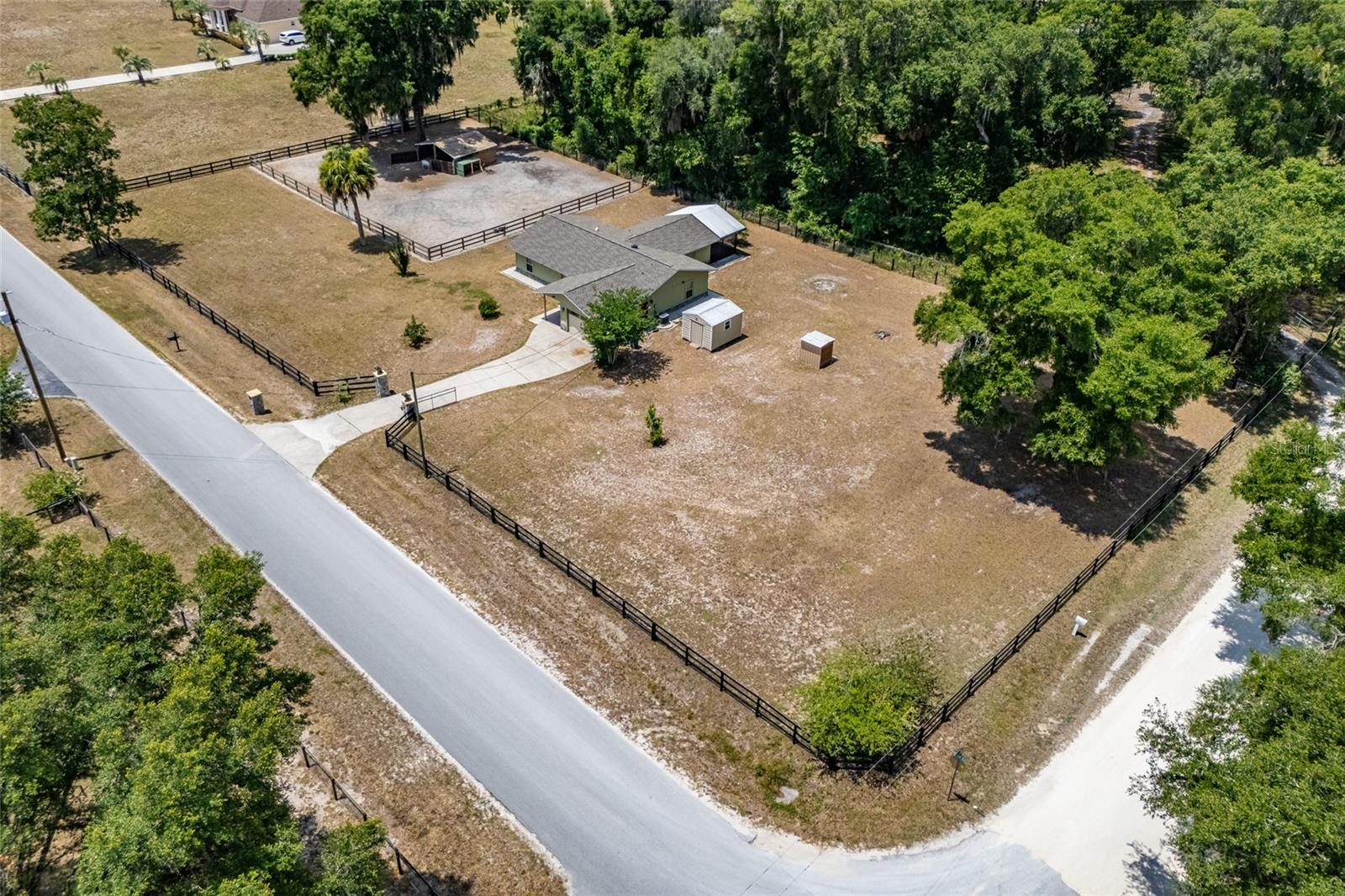 MEADOWBROOK RANCHES - Residential