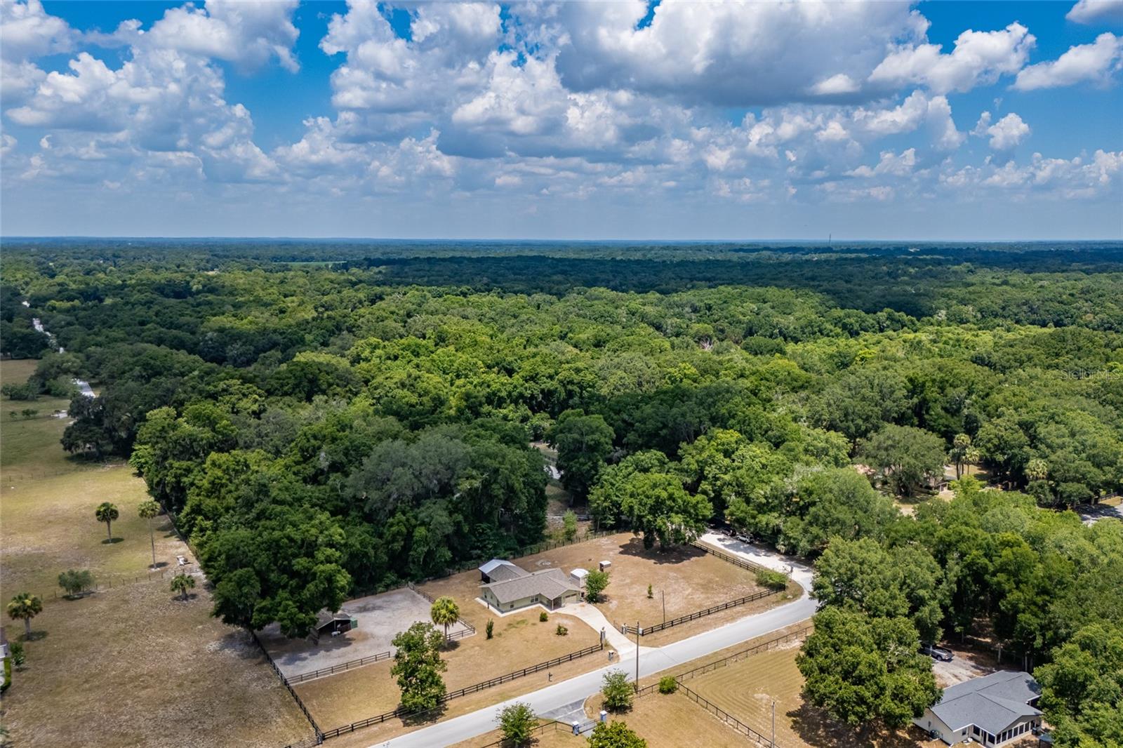 MEADOWBROOK RANCHES - Residential