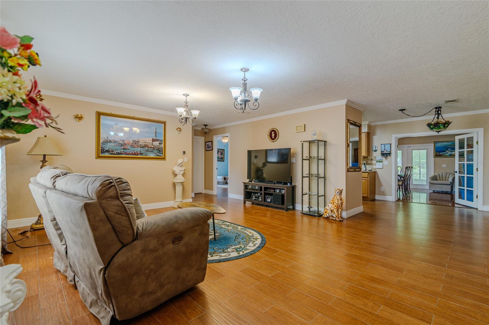 MEADOWBROOK RANCHES - Residential