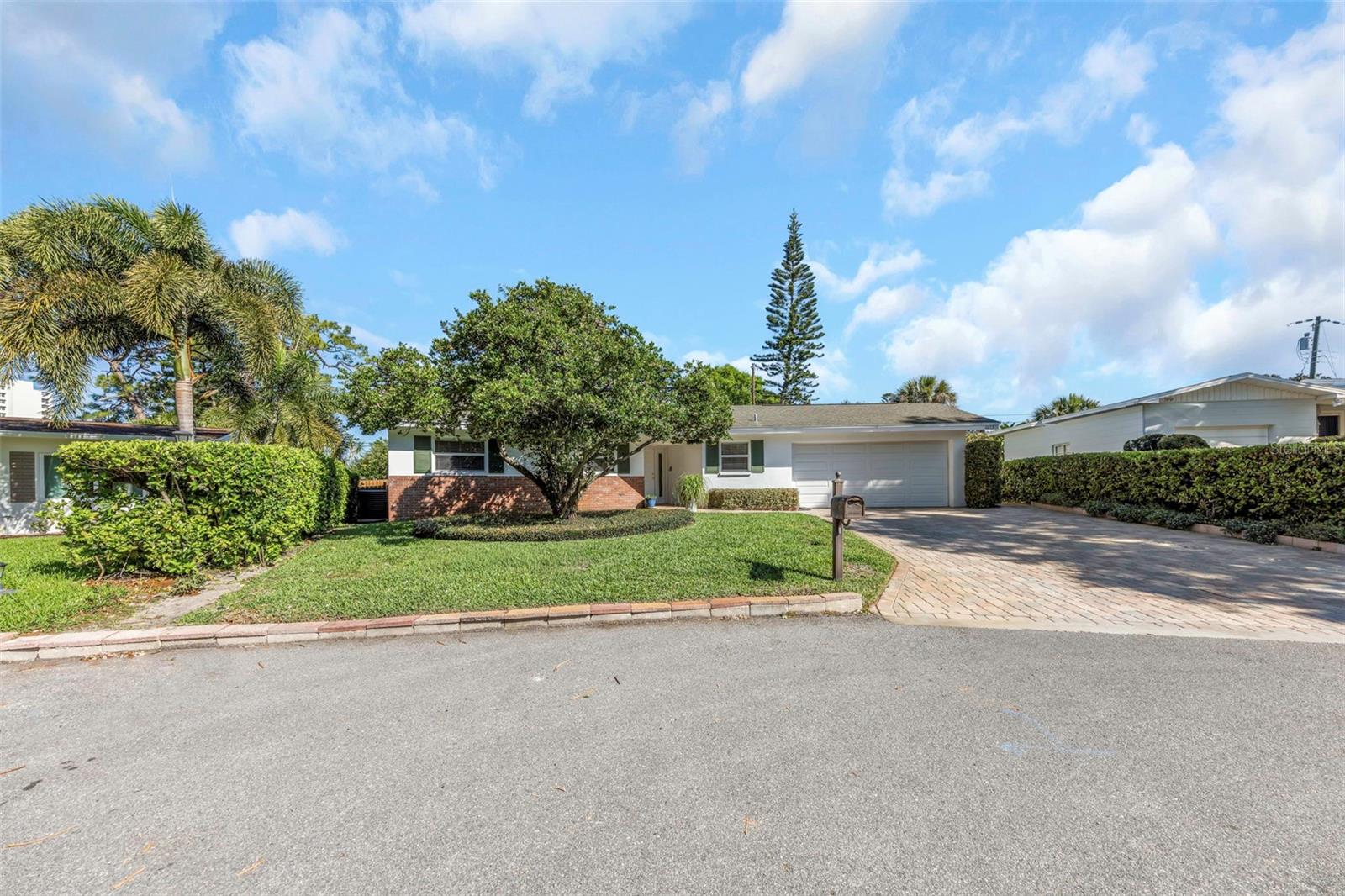 PELICAN CREEK SUB - Residential