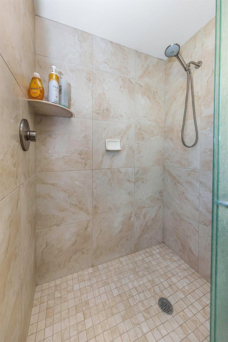 PELICAN CREEK SUB - Residential