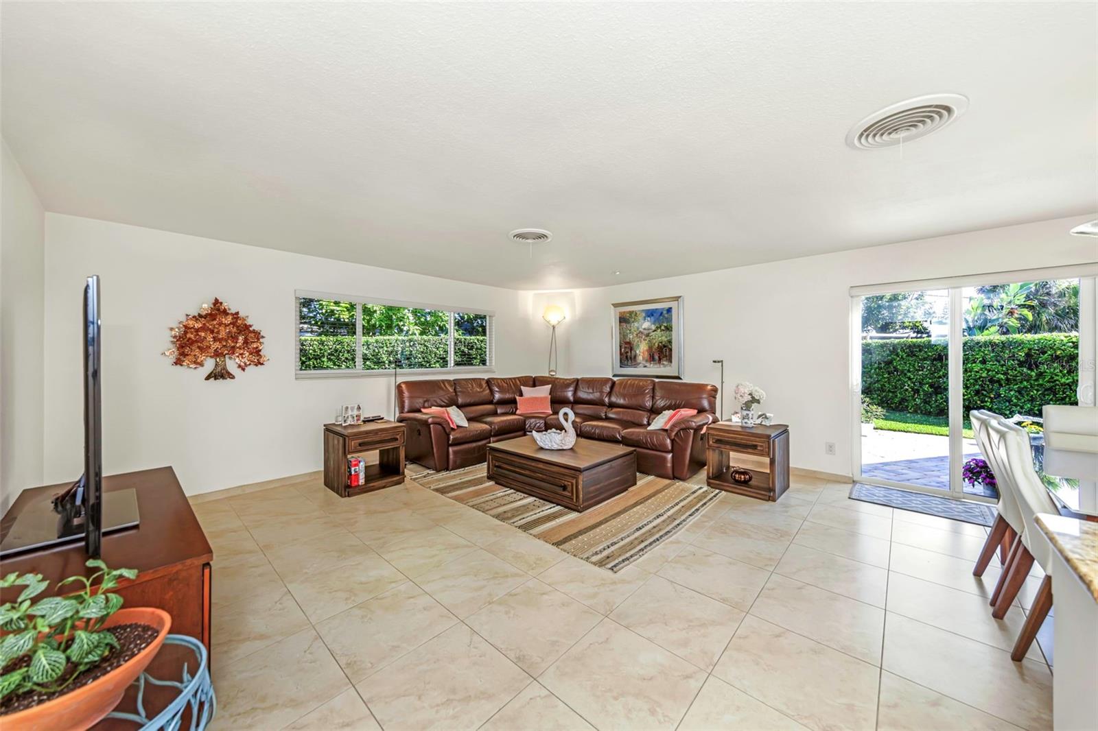 PELICAN CREEK SUB - Residential