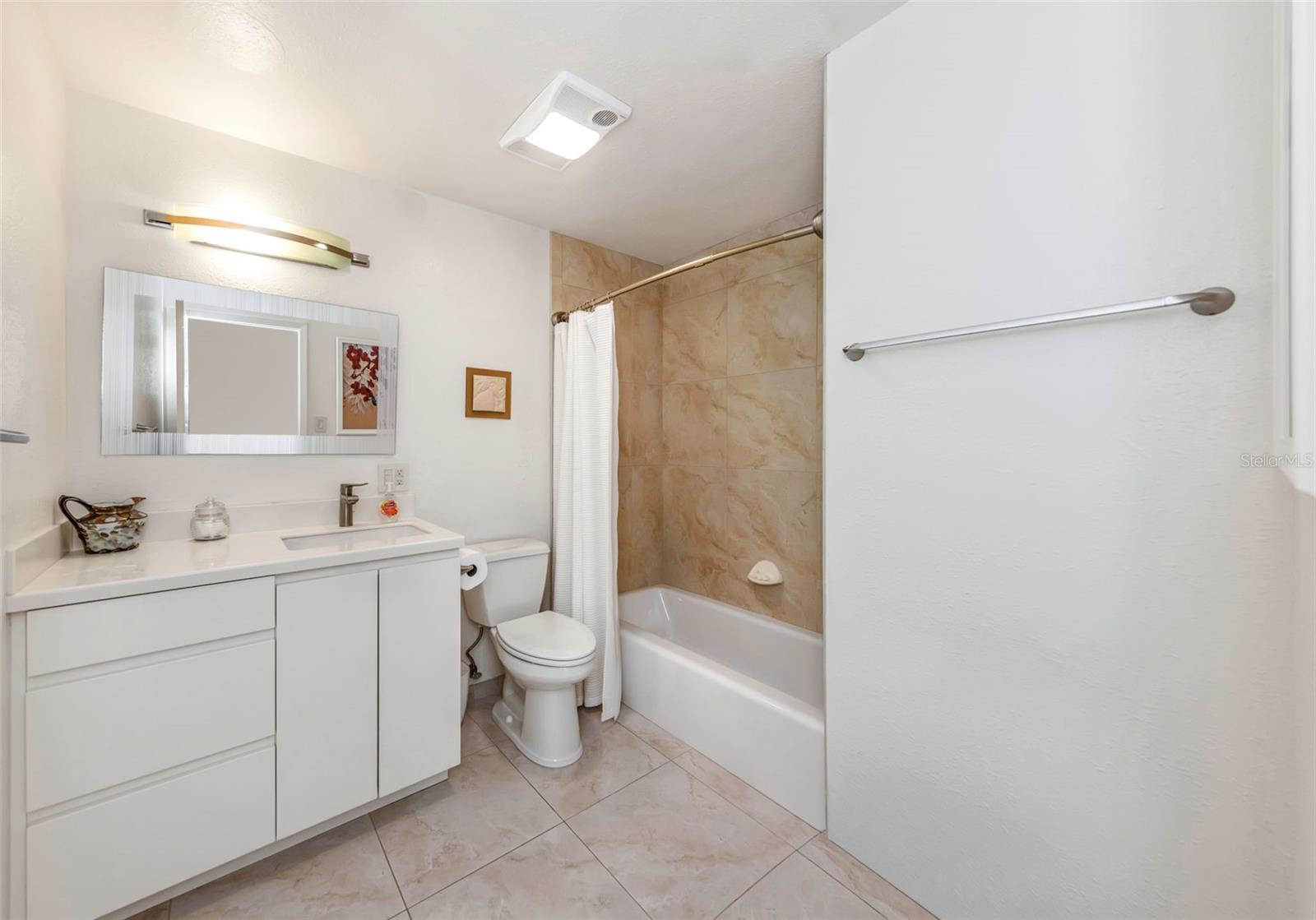 PELICAN CREEK SUB - Residential