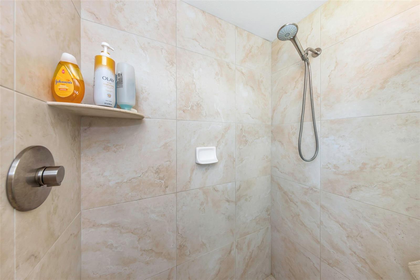 PELICAN CREEK SUB - Residential