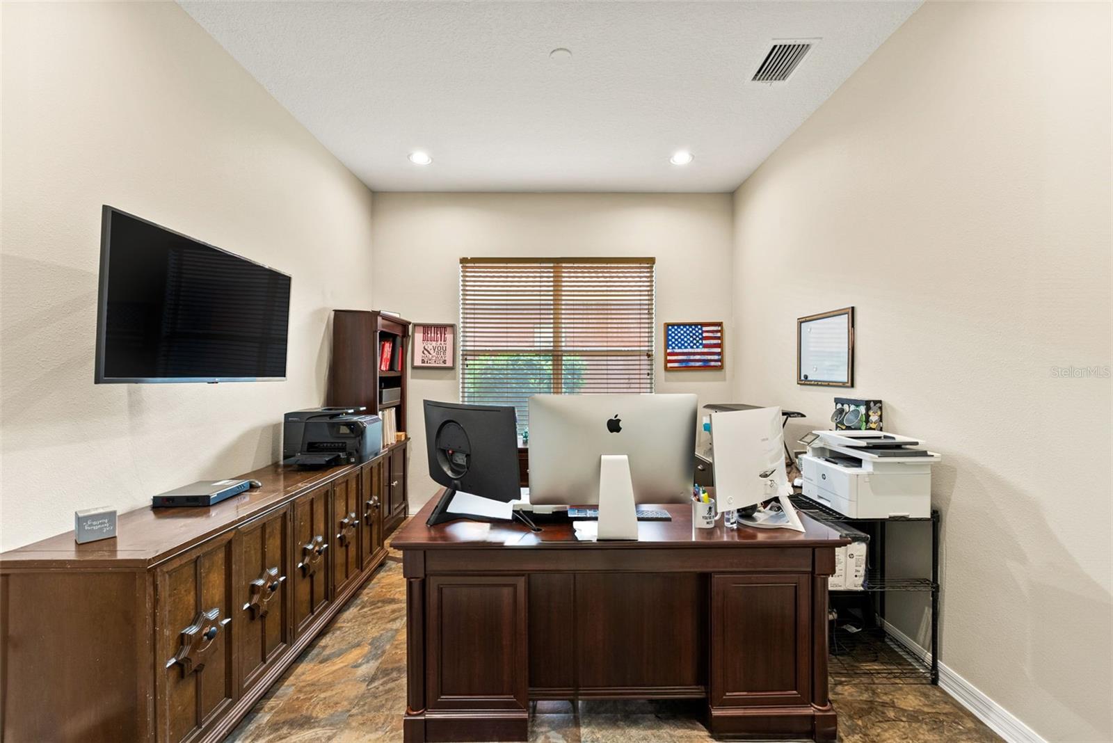 WATERS EDGE - Residential