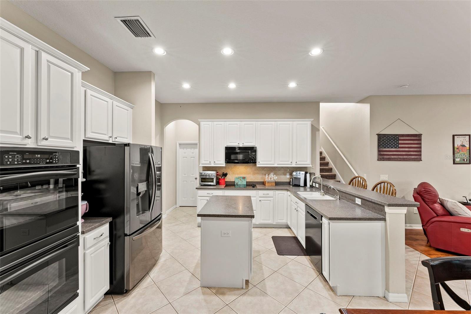 WATERS EDGE - Residential