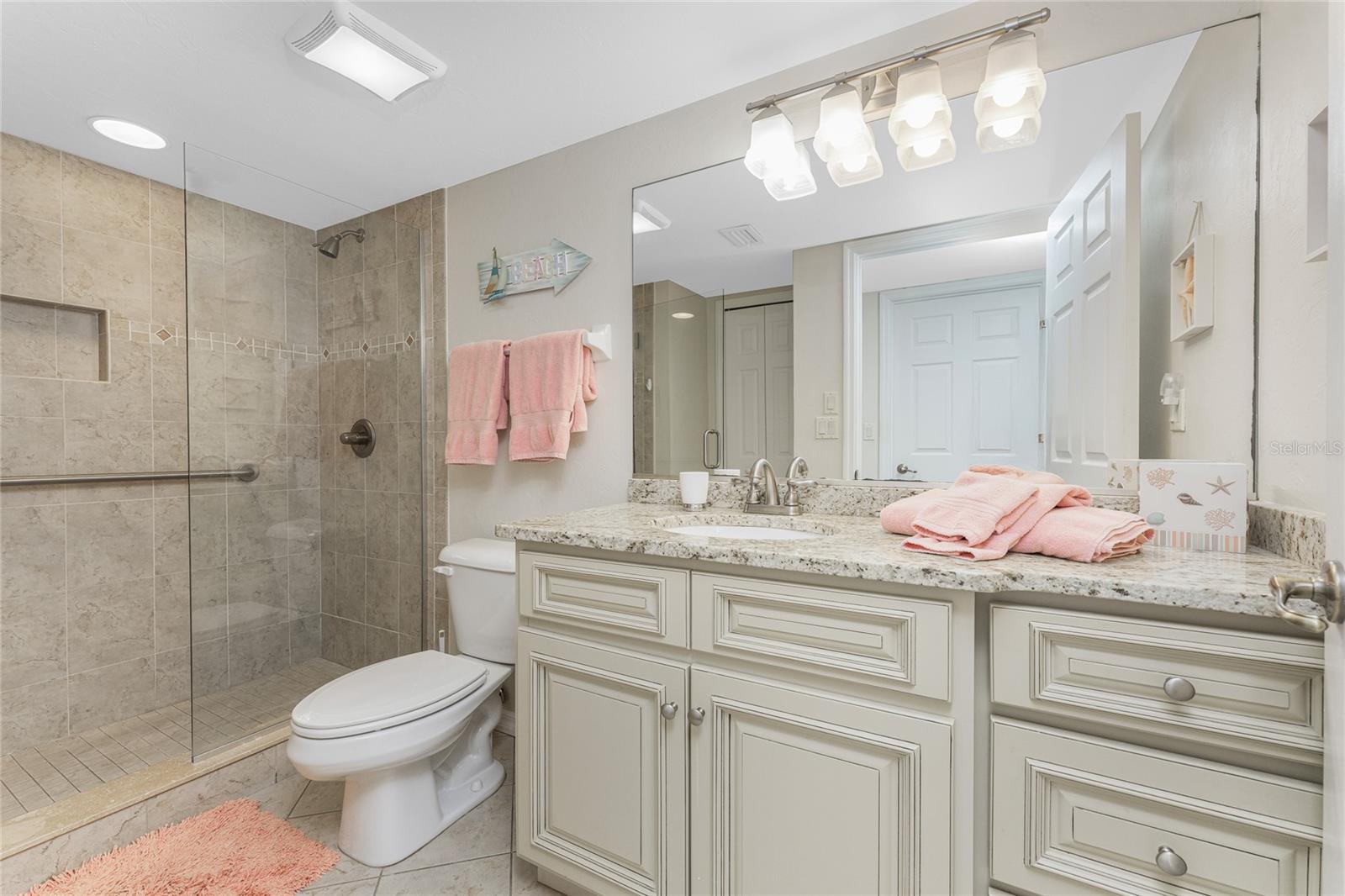 TAMARIND GULF & BAY BLDG A-4 - Residential