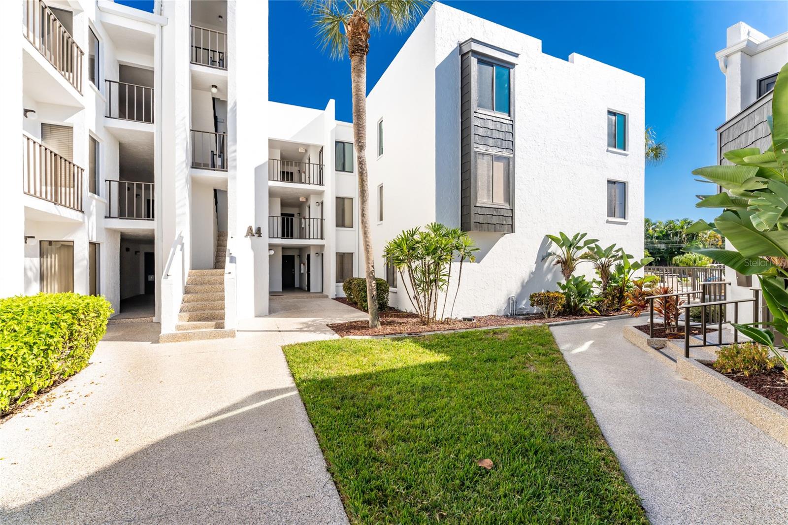 TAMARIND GULF & BAY BLDG A-4 - Residential