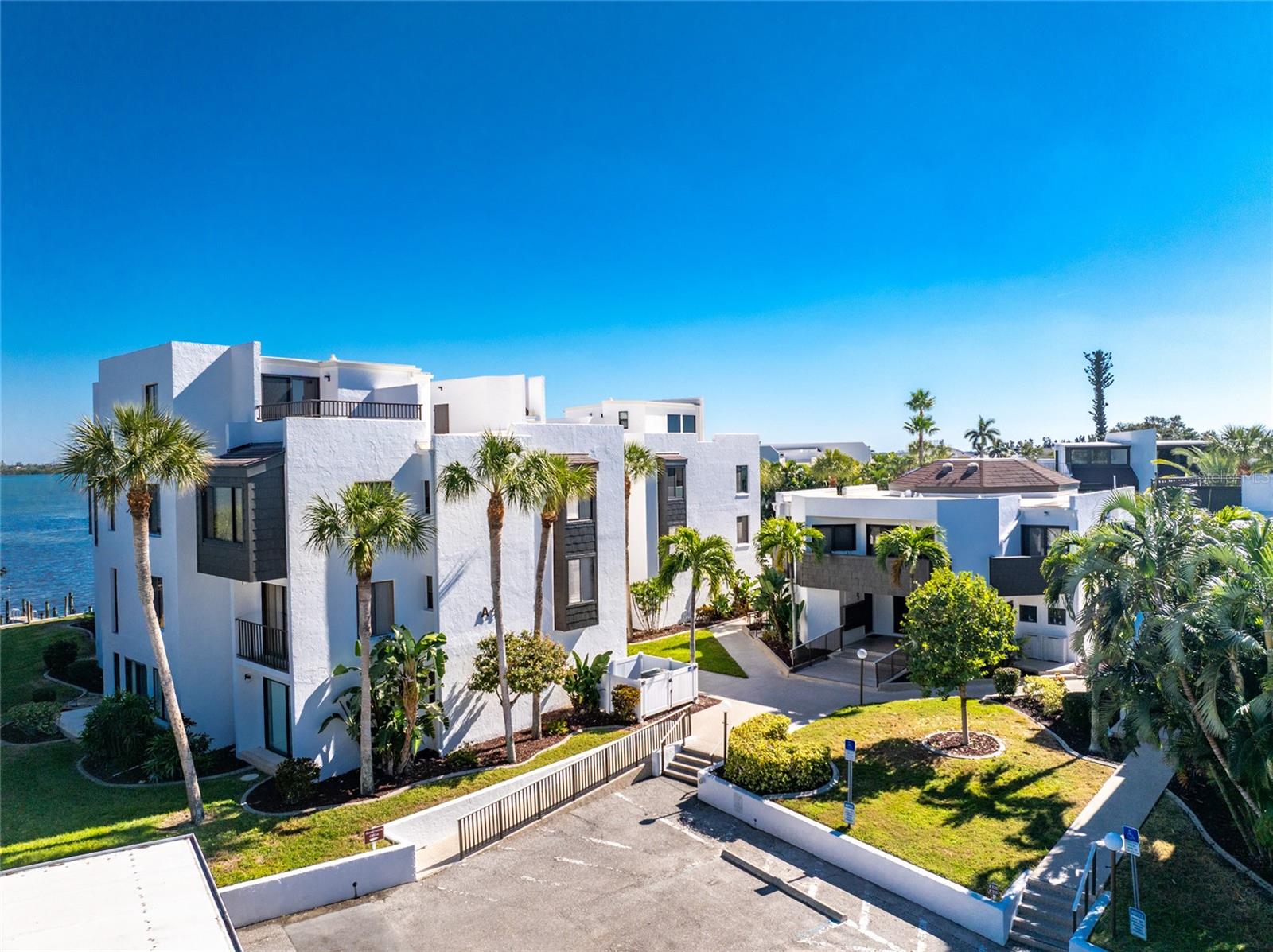 TAMARIND GULF & BAY BLDG A-4 - Residential